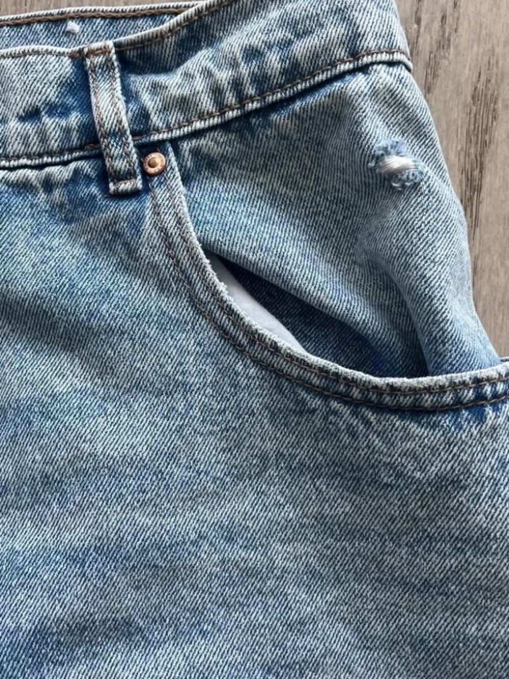Ardene Women's Light Blue High Rise Bermuda Jean Shorts in size 13 - Picture 3 of 7